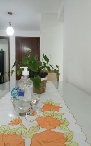 Apartamento à venda com 94m², 4 quartos e 1 vaga Apartamento à venda com 94m², 4 quartos e 1 vagaSala
