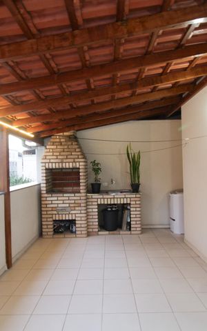 Apartamento à venda com 94m², 4 quartos e 1 vaga Apartamento à venda com 94m², 4 quartos e 1 vagaQuintal