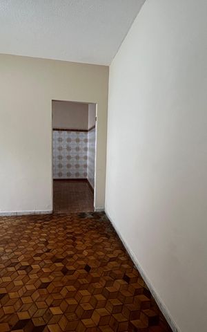 Casa para alugar com 55m², 1 quarto e sem vaga Casa para alugar com 55m², 1 quarto e sem vagaSala