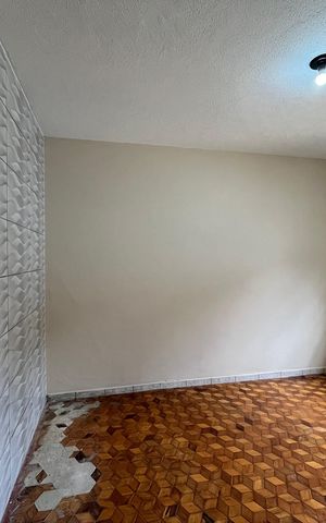 Casa para alugar com 55m², 1 quarto e sem vaga Casa para alugar com 55m², 1 quarto e sem vagaQuarto