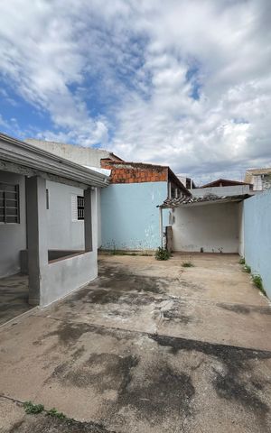 Casa para alugar com 55m², 1 quarto e sem vaga Casa para alugar com 55m², 1 quarto e sem vagaÁrea externa