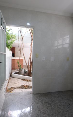 Casa à venda com 300m², 3 quartos e 5 vagasLavanderia