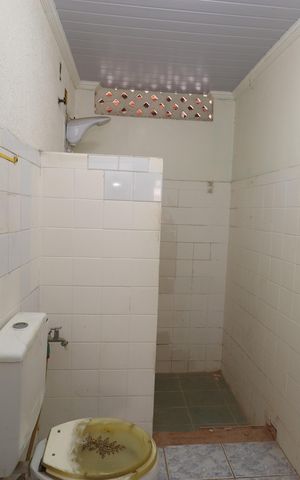 Casa para alugar com 150m², 2 quartos e 1 vagaBanheiro