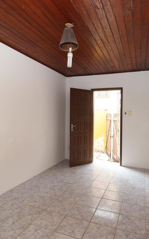 Casa para alugar com 150m², 2 quartos e 1 vagaSala 
