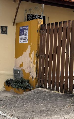 Casa para alugar com 150m², 2 quartos e 1 vagaFachada