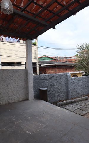 Casa para alugar com 150m², 2 quartos e 1 vagaÁrea de Serviço