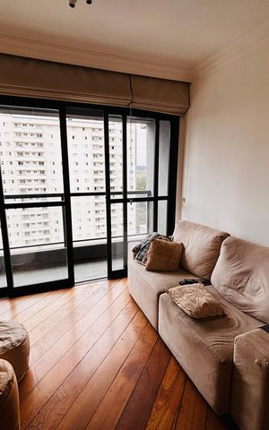 Apartamento à venda com 98m², 3 quartos e 1 vaga Apartamento à venda com 98m², 3 quartos e 1 vagaSala