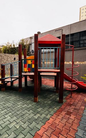 Apartamento à venda com 98m², 3 quartos e 1 vaga Apartamento à venda com 98m², 3 quartos e 1 vagaÁrea comum - Playground