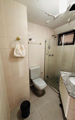 Apartamento à venda com 98m², 3 quartos e 1 vaga Apartamento à venda com 98m², 3 quartos e 1 vagaBanheiro