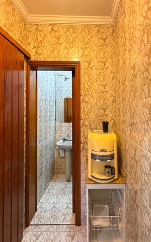 Casa à venda com 180m², 3 quartos e 2 vagas Casa à venda com 180m², 3 quartos e 2 vagasAcesso