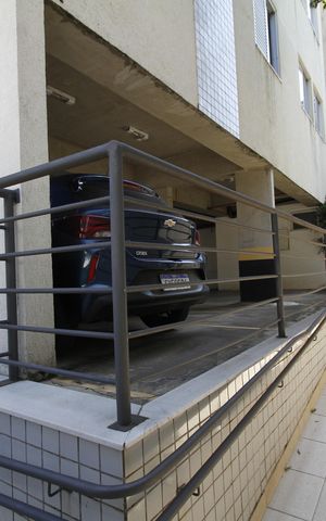 Apartamento à venda com 82m², 3 quartos e 2 vagasEntrada