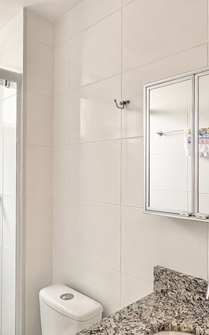 Apartamento à venda com 42m², 2 quartos e 1 vaga Apartamento à venda com 42m², 2 quartos e 1 vagaBanheiro