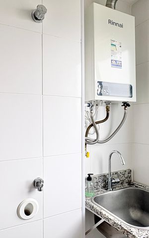 Apartamento à venda com 42m², 2 quartos e 1 vaga Apartamento à venda com 42m², 2 quartos e 1 vagaÁrea de Serviço
