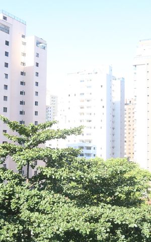 Apartamento à venda com 70m², 2 quartos e 1 vagaVaranda