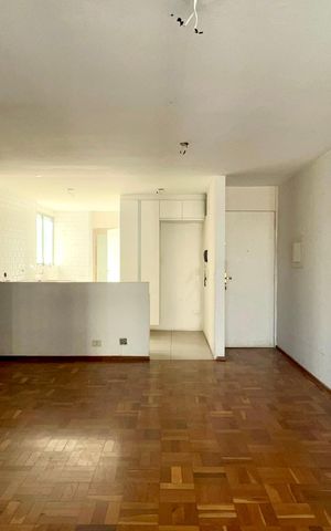 Apartamento à venda com 103m², 3 quartos e 1 vaga Apartamento à venda com 103m², 3 quartos e 1 vagaSala