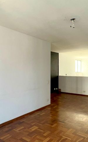 Apartamento à venda com 103m², 3 quartos e 1 vaga Apartamento à venda com 103m², 3 quartos e 1 vagaSala