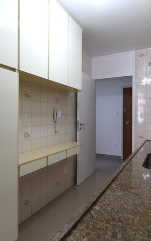Apartamento para alugar com 93m², 2 quartos e 1 vagaCozinha