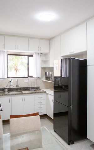 Apartamento à venda com 65m², 2 quartos e 1 vagaCozinha