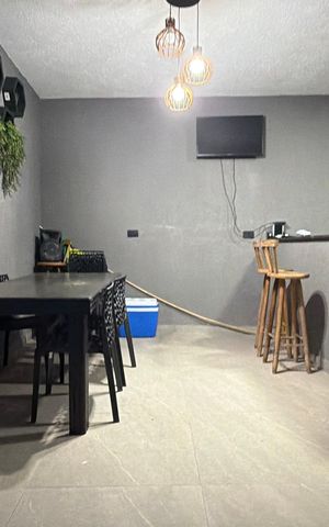 Casa à venda com 180m², 3 quartos e 2 vagas