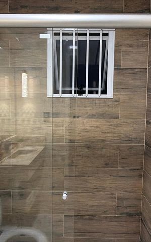 Casa à venda com 180m², 3 quartos e 2 vagas