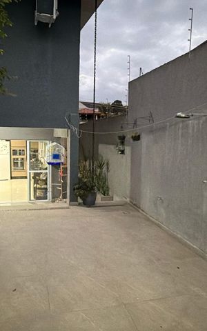 Casa à venda com 180m², 3 quartos e 2 vagas