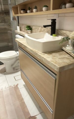 Casa à venda com 180m², 3 quartos e 2 vagas