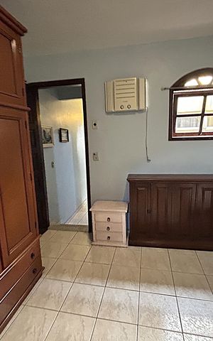 Casa à venda com 289m², 4 quartos e 2 vagasQuarto 4 - Suíte