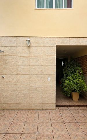 Casa à venda com 289m², 4 quartos e 2 vagasÁrea comum