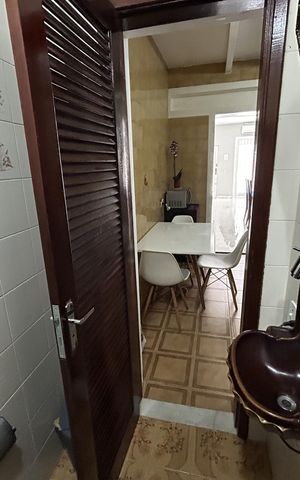 Casa à venda com 289m², 4 quartos e 2 vagasBanheiro Social