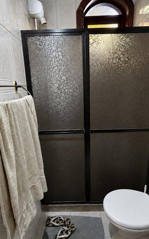 Casa à venda com 289m², 4 quartos e 2 vagasBanheiro do Quarto 3 suíte
