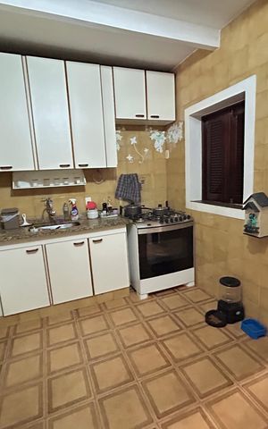 Casa à venda com 289m², 4 quartos e 2 vagasCozinha