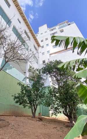 Casa para alugar com 448m², 4 quartos e 4 vagas