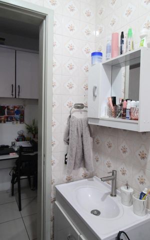 Apartamento à venda com 43m², 1 quarto e sem vagaBanheiro