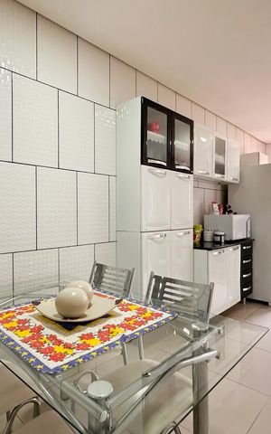 Casa à venda com 287m², 4 quartos e 3 vagas Casa à venda com 287m², 4 quartos e 3 vagasCozinha - Casa 2