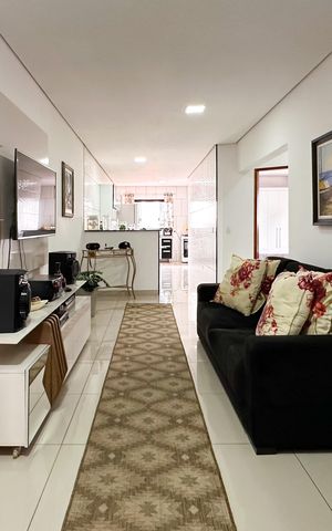 Casa à venda com 287m², 4 quartos e 3 vagas Casa à venda com 287m², 4 quartos e 3 vagasSala - Casa 2