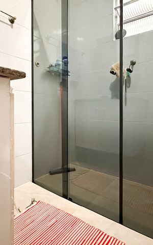 Casa à venda com 287m², 4 quartos e 3 vagas Casa à venda com 287m², 4 quartos e 3 vagasBanheiro Social - Casa 1