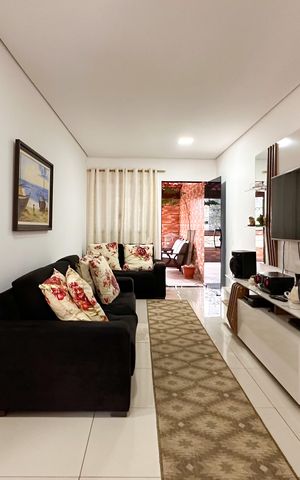 Casa à venda com 287m², 4 quartos e 3 vagas Casa à venda com 287m², 4 quartos e 3 vagasSala - Casa 2