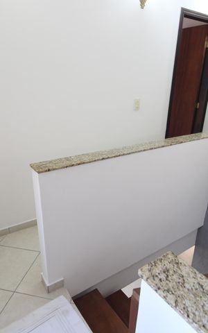 Casa de condomínio à venda com 130m², 3 quartos e 1 vagaHall do segundo andar