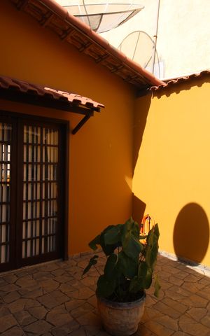Casa de condomínio à venda com 130m², 3 quartos e 1 vagaSuíte 2 - Varanda