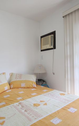 Casa de condomínio à venda com 130m², 3 quartos e 1 vagaSuíte 1