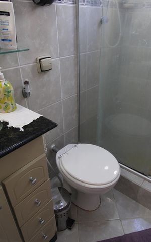 Casa de condomínio à venda com 130m², 3 quartos e 1 vagaBanheiro da suíte 2