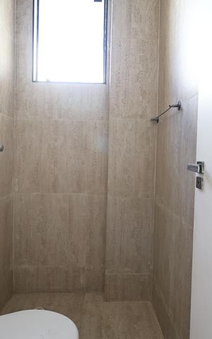 Apartamento à venda com 100m², 2 quartos e 2 vagas Apartamento à venda com 100m², 2 quartos e 2 vagasBanheiro
