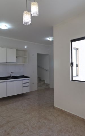 Apartamento à venda com 100m², 2 quartos e 2 vagas Apartamento à venda com 100m², 2 quartos e 2 vagasSala