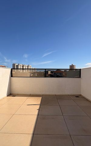 Apartamento à venda com 100m², 2 quartos e 2 vagas Apartamento à venda com 100m², 2 quartos e 2 vagasCobertura