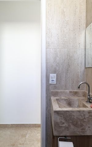 Apartamento à venda com 100m², 2 quartos e 2 vagas Apartamento à venda com 100m², 2 quartos e 2 vagasBanheiro