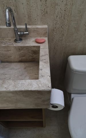 Apartamento à venda com 100m², 2 quartos e 2 vagas Apartamento à venda com 100m², 2 quartos e 2 vagasBanheiro