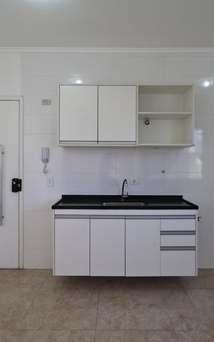 Apartamento à venda com 100m², 2 quartos e 2 vagas Apartamento à venda com 100m², 2 quartos e 2 vagasCozinha