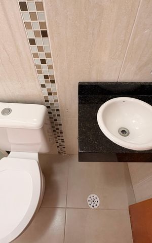 Apartamento para alugar com 50m², 2 quartos e 1 vaga Apartamento para alugar com 50m², 2 quartos e 1 vagaBanheiro Da suíte