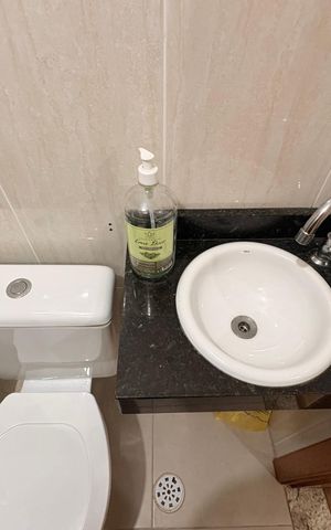 Apartamento para alugar com 50m², 2 quartos e 1 vaga Apartamento para alugar com 50m², 2 quartos e 1 vagaBanheiro