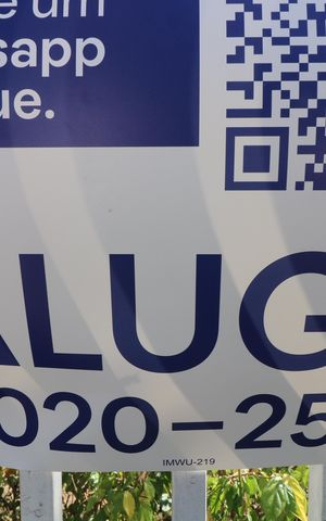 Apartamento para alugar com 70m², 2 quartos e 1 vagaFachada